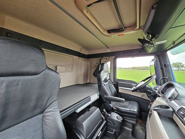 M.A.N. - 26.640 TGX 6X4 STEEL INTARDER – Image 13