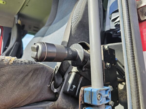 VOLVO - FM 13.440 6X4 – Image 14