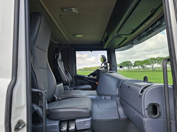 SCANIA - P250 MNB TAILLIFT 336 TKM – Image 7