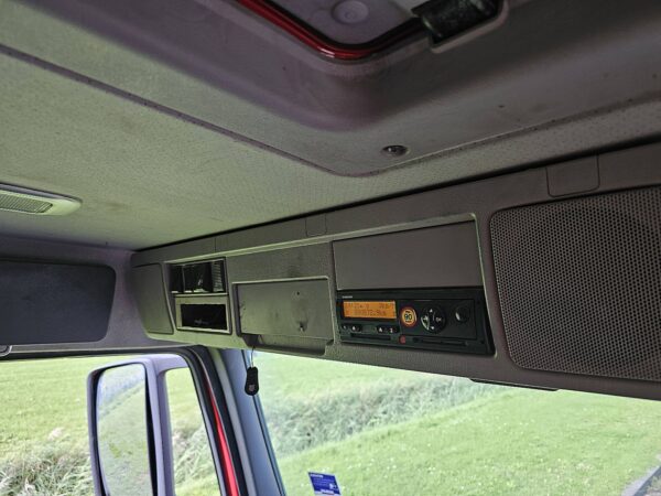 VOLVO - FM 13.440 6X4 – Image 8
