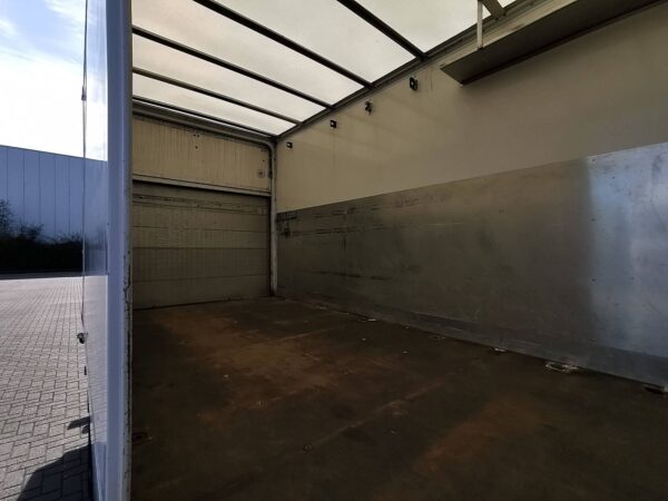 RENAULT - D 180 7.5 AIRCO LIFT SIDE DOOR – Image 9