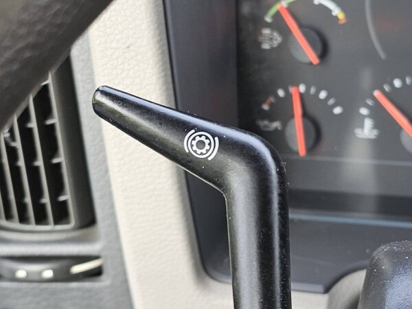 VOLVO - FL 250.12 – Image 10