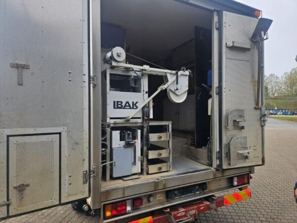 Iveco-Magirus EuroCargo 100E21 4x4, valise, matériel de bureau – Image 4