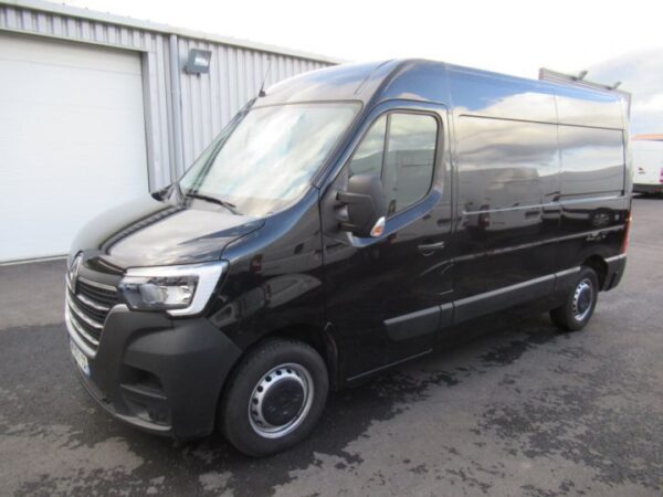Fourgon Renault Master Fourgon tolé L2H2 DCI 135 – Image 2