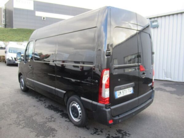 Fourgon Renault Master Fourgon tolé L2H2 DCI 135 – Image 6